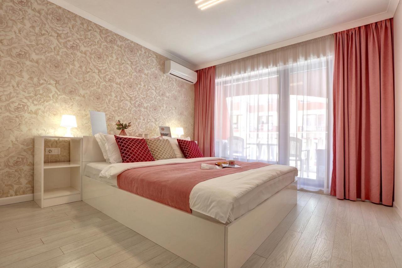 Luxury Center Apartments In Grand Karavel Varna Exterior foto